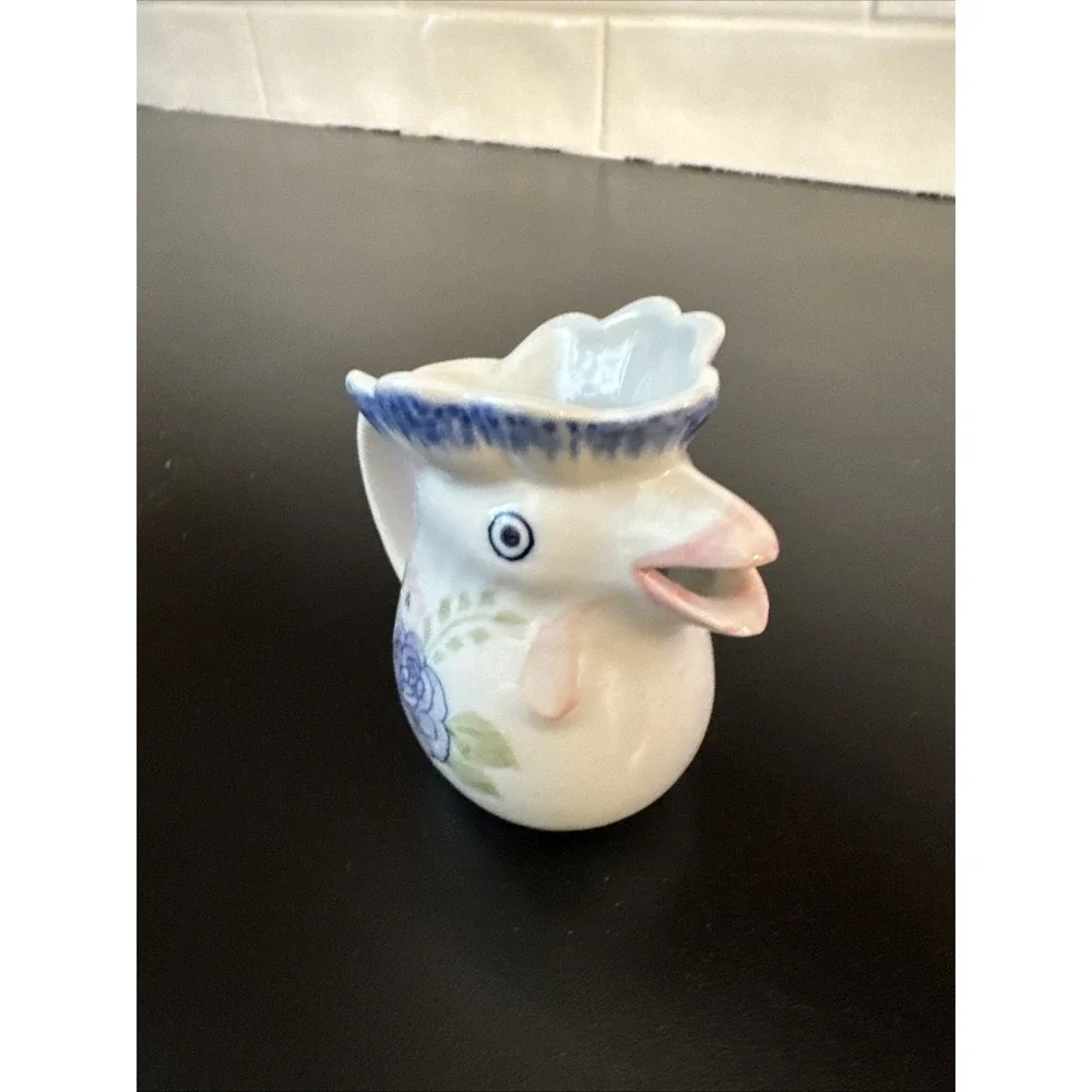 Andrea By Sadek vintage chicken
